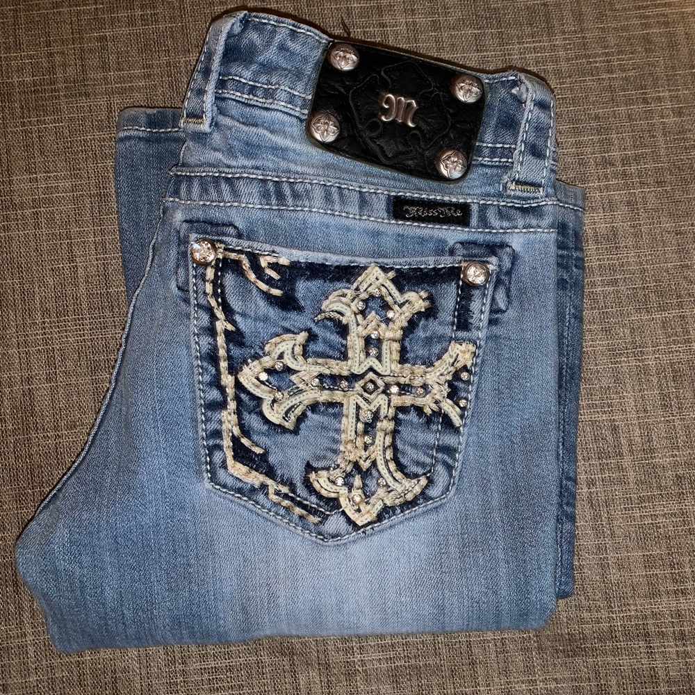 Cross pocket miss me jeans